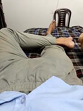 Snapshot of RockyNonStop chatting on October 2025 09:37:01 PM RockyNonStop online show from October 2025 09:37:01 PM