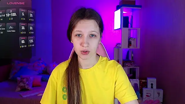 ur kitty   online show from December 2024 01:32:02 PM