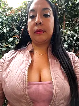 Bella keny online show from March 2026 07:08:01 PM