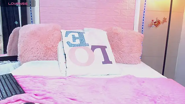 JessyZoe online show from January 2025 02:02:01 PM