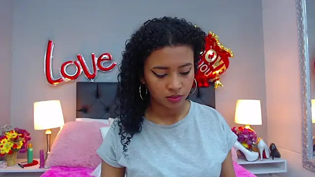 JessyZoe online show from February 2025 11:31:02 AM