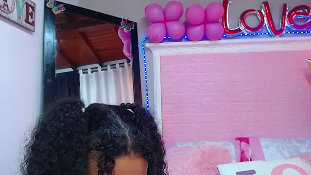 JessyZoe online show from February 2025 07:38:01 PM