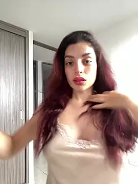 dakota le online show from April 2026 03:48:02 PM