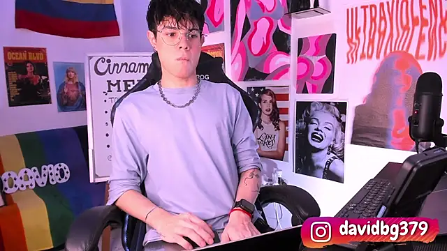 cinnamon boyxxx online show from March 2025 01:21:02 AM