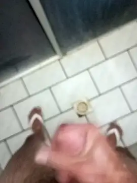 Snapshot of Din0071 chatting on December 2024 08:38:01 PM Din0071 online show from December 2024 08:38:01 PM