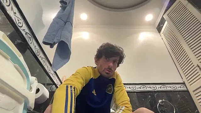 nicolaaaaas online show from March 2026 12:39:01 AM