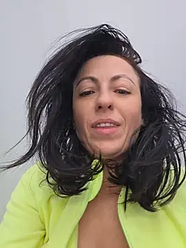 lovewildguy1 online show from April 2026 05:54:02 AM