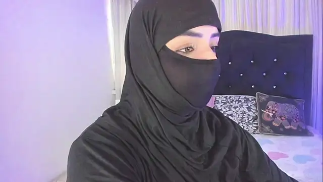 Uzra hayed online show from February 2026 05:39:01 PM