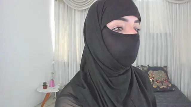 Uzra hayed online show from June 2026 02:55:01 PM