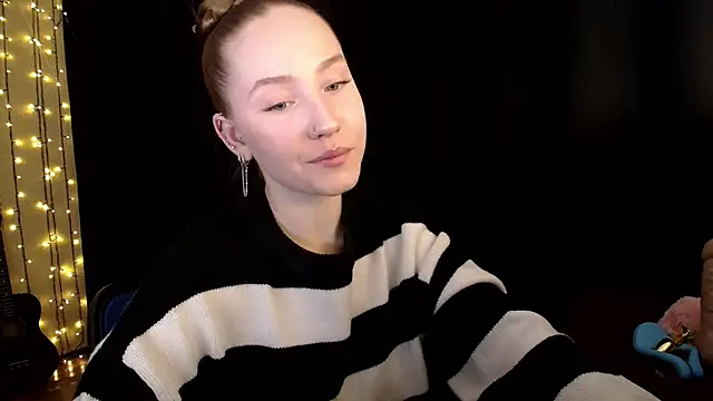 SindiWatsoon online show from February 2026 01:27:01 PM