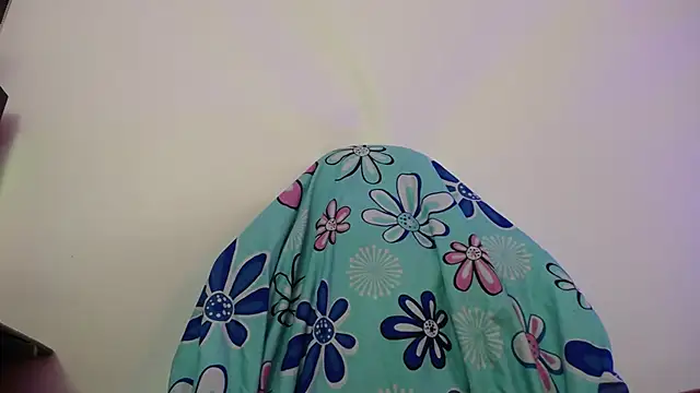 luly pink online show from February 2026 04:05:02 AM