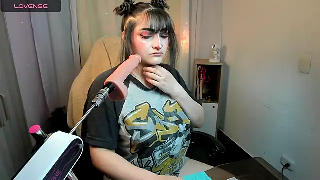 setzuna  online show from November 2025 01:28:01 AM