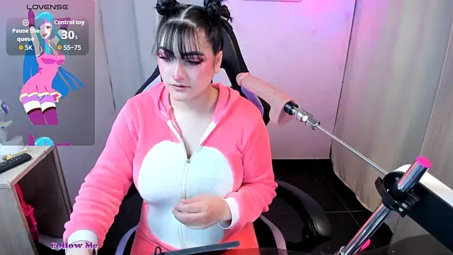 setzuna  online show from November 2025 01:41:02 AM