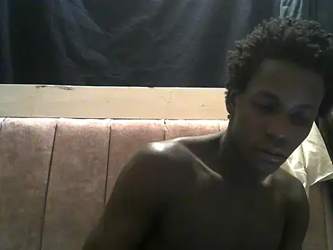 Snapshot of Bigras0011 chatting on July 2026 09:16:02 AM Bigras0011 online show from July 2026 09:16:02 AM
