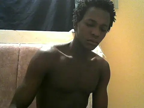 Snapshot of Bigras0011 chatting on July 2026 01:30:01 AM Bigras0011 online show from July 2026 01:30:01 AM
