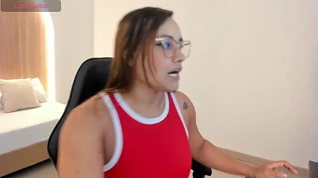 zoe danae  online show from April 2026 12:17:01 PM