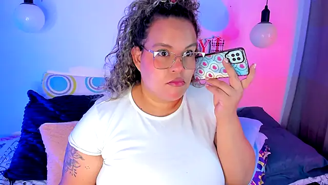 monicabbw  online show from March 2025 08:01:02 PM