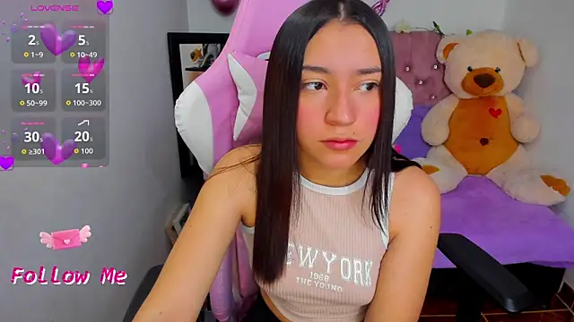 Snapshot of karla_cute01 chatting on November 2025 05:06:01 AM karla cute01 online show from November 2025 05:06:01 AM