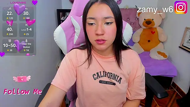 Snapshot of karla_cute01 chatting on November 2025 05:07:02 AM karla cute01 online show from November 2025 05:07:02 AM