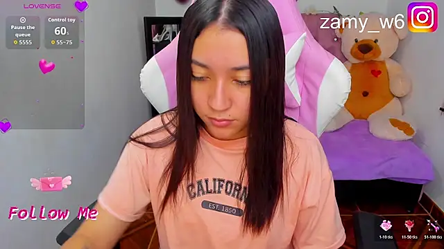 Snapshot of karla_cute01 chatting on December 2025 05:49:02 AM karla cute01 online show from December 2025 05:49:02 AM