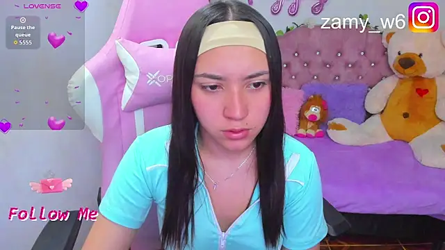 Snapshot of karla_cute01 chatting on January 2026 05:13:01 AM karla cute01 online show from January 2026 05:13:01 AM