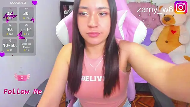 Snapshot of karla_cute01 chatting on February 2026 05:06:01 AM karla cute01 online show from February 2026 05:06:01 AM