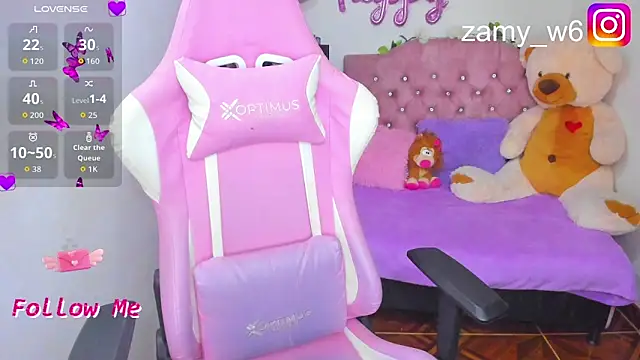 Snapshot of karla_cute01 chatting on February 2026 05:01:02 AM karla cute01 online show from February 2026 05:01:02 AM