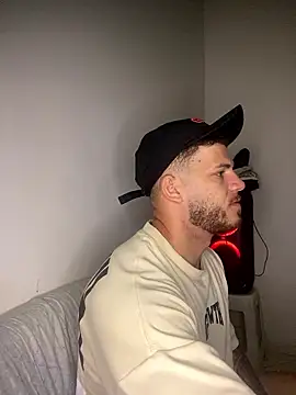 Snapshot of Dedel199 chatting on January 2026 01:28:02 PM Dedel199 online show from January 2026 01:28:02 PM