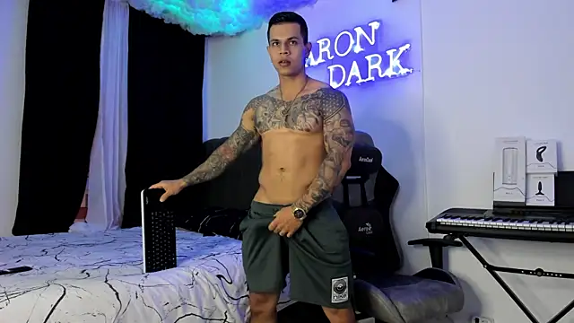 Aron Dark online show from January 2025 09:15:02 PM