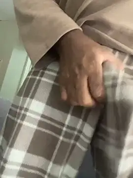 jaytee198610 online show from March 2026 10:21:01 AM