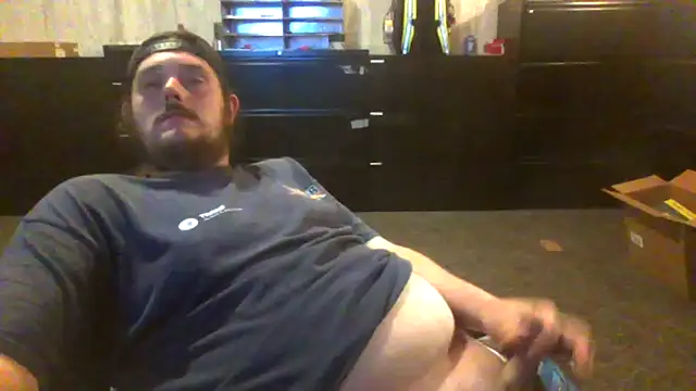 daddysmalldick502 online show from June 2026 01:31:02 PM