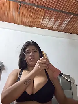 Rubi boobs  online show from April 2026 11:18:02 PM