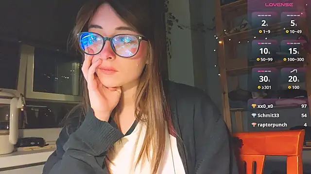 monlight  dana online show from February 2026 06:59:02 PM