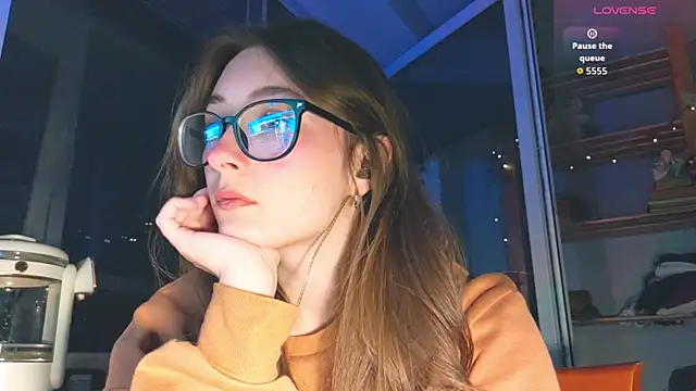 monlight  dana online show from April 2026 06:53:02 PM