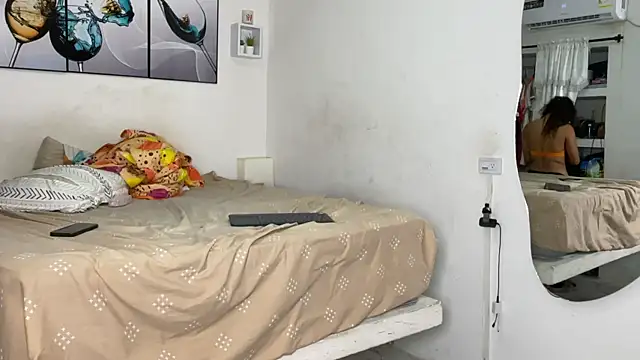 wendy alejo1712 online show from September 2025 02:11:02 AM