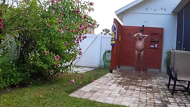 theclubist111 online show from October 2025 12:05:02 PM