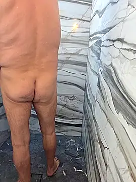 theclubist111 online show from February 2026 02:24:02 PM