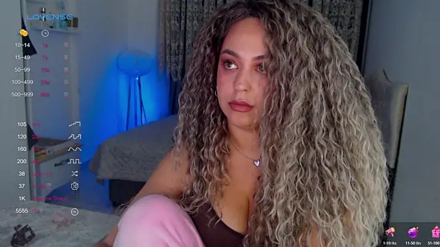  Just a queen 3 online show from January 2026 06:20:01 PM