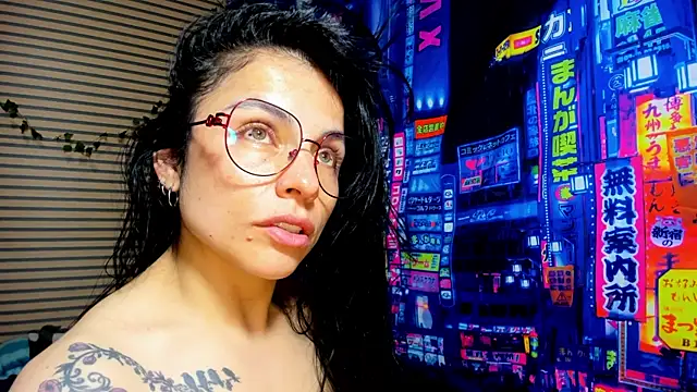 Snapshot of rosse_2504 chatting on March 2025 04:23:01 PM rosse 2504 online show from March 2025 04:23:01 PM