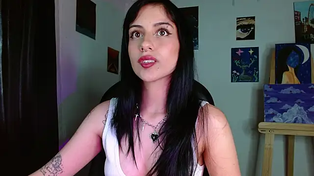 Ary Pieerce online show from April 2026 09:04:02 PM