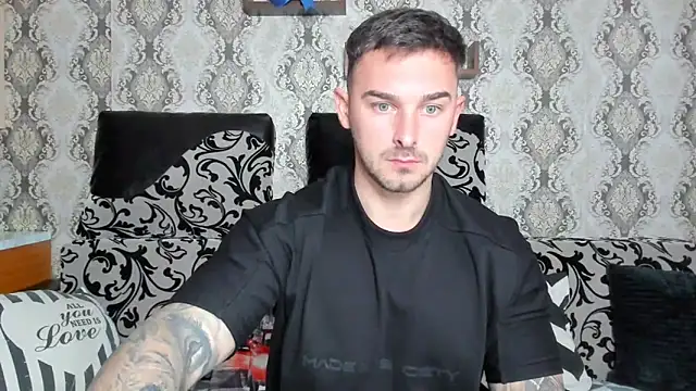 Jonmusclemaster online show from December 2024 10:35:02 AM