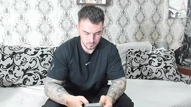 Jonmusclemaster online show from January 2025 08:45:01 PM