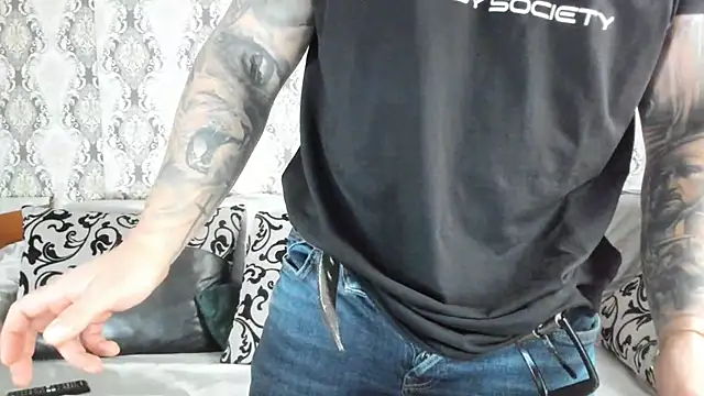 Jonmusclemaster online show from February 2025 12:10:02 PM