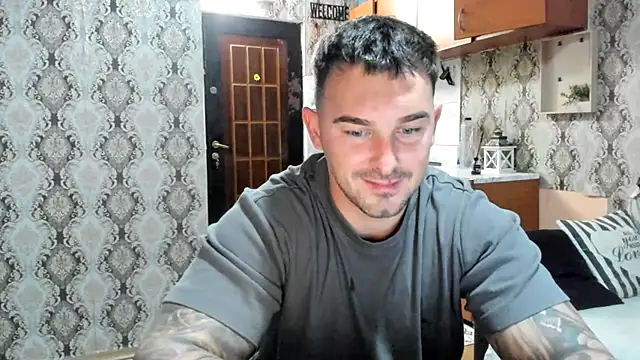 Jonmusclemaster online show from September 2025 08:20:01 PM