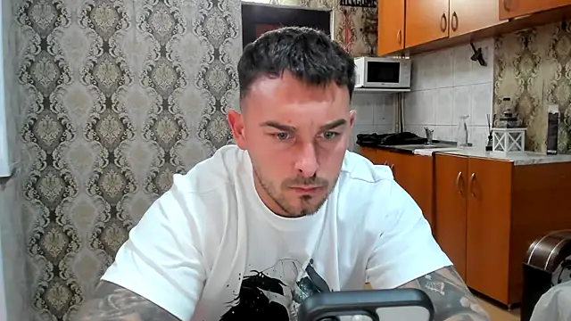 Jonmusclemaster online show from October 2025 08:57:01 PM