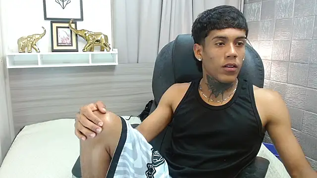 Alan Cute18 online show from February 2026 04:31:01 AM