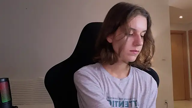 VanessaBayer2 online show from December 2024 09:57:01 PM