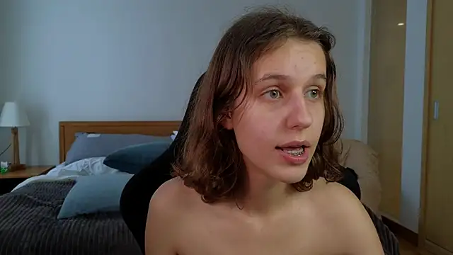 VanessaBayer2 online show from March 2025 03:58:02 AM