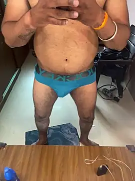 manoj1226 online show from December 2024 08:11:02 AM