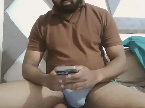 manoj1226 online show from December 2025 05:21:02 PM